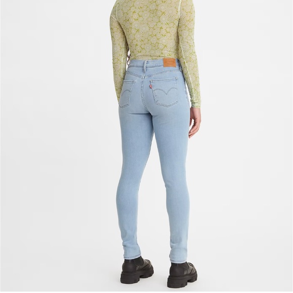 311 Shaping Skinny Levi’s - Picture 2 of 7